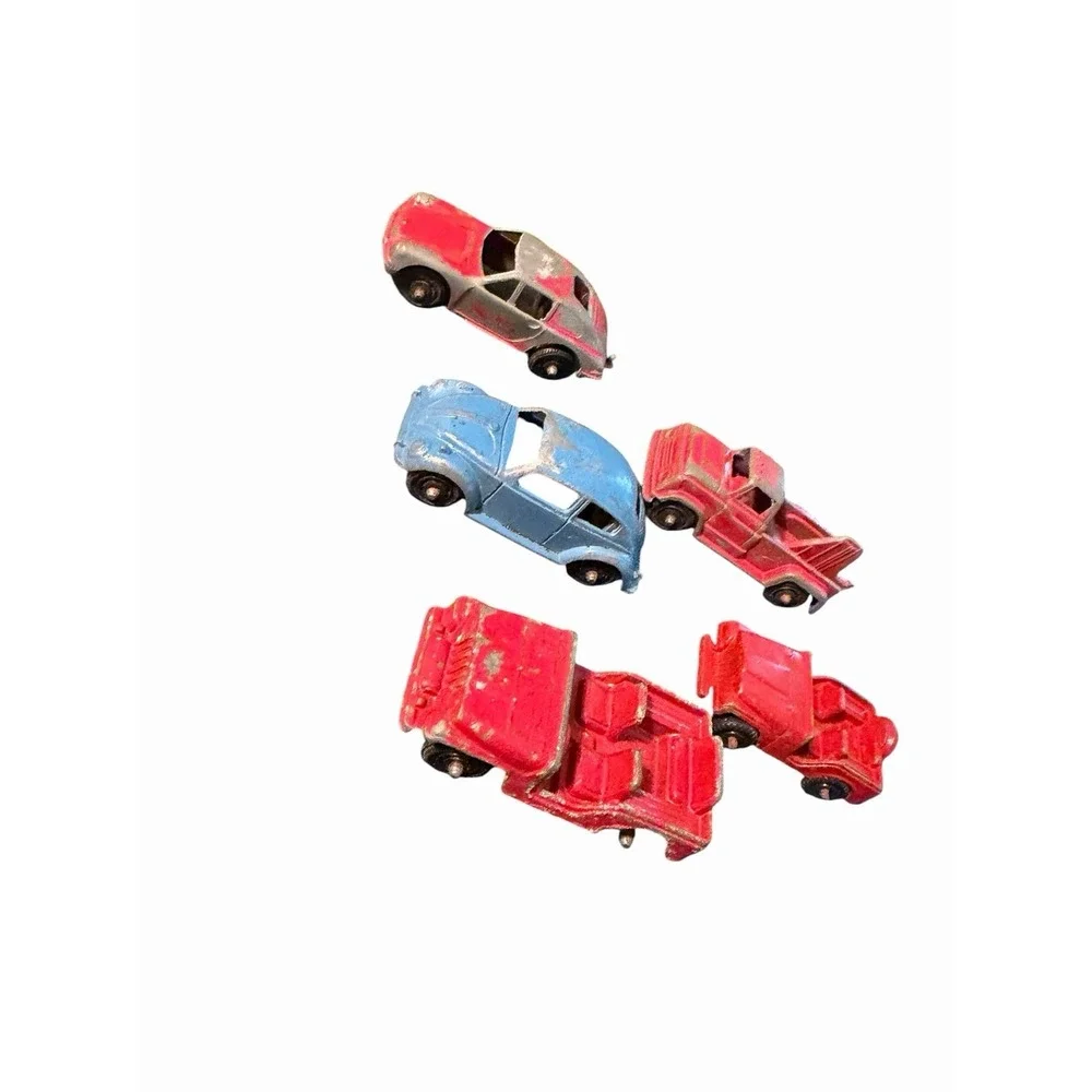 Vintage Tootsie‎ Toy Lot Of 5 Die-cast Cars Jeep Tow Truck Fire Truck Beetle